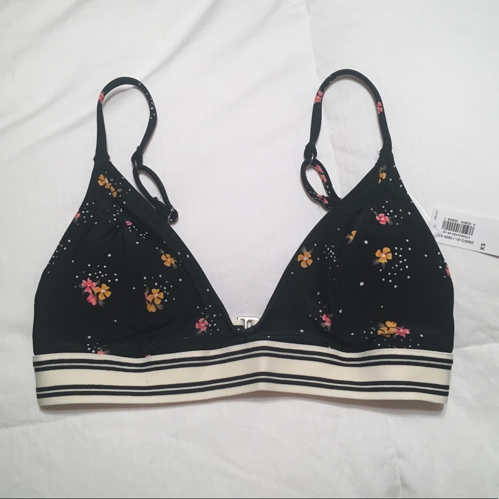 Old Navy Triangle Bralette Bikini Top Swim NWT XS